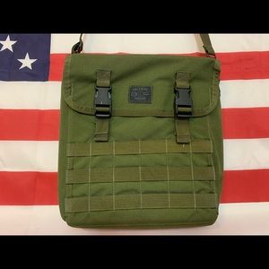 Tactical Case Carrier